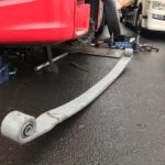 Wymiana resora w deszczu