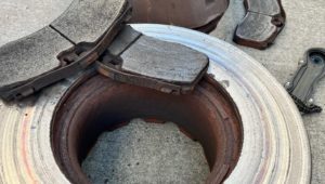 wymiana kompleksowa hamulców 3